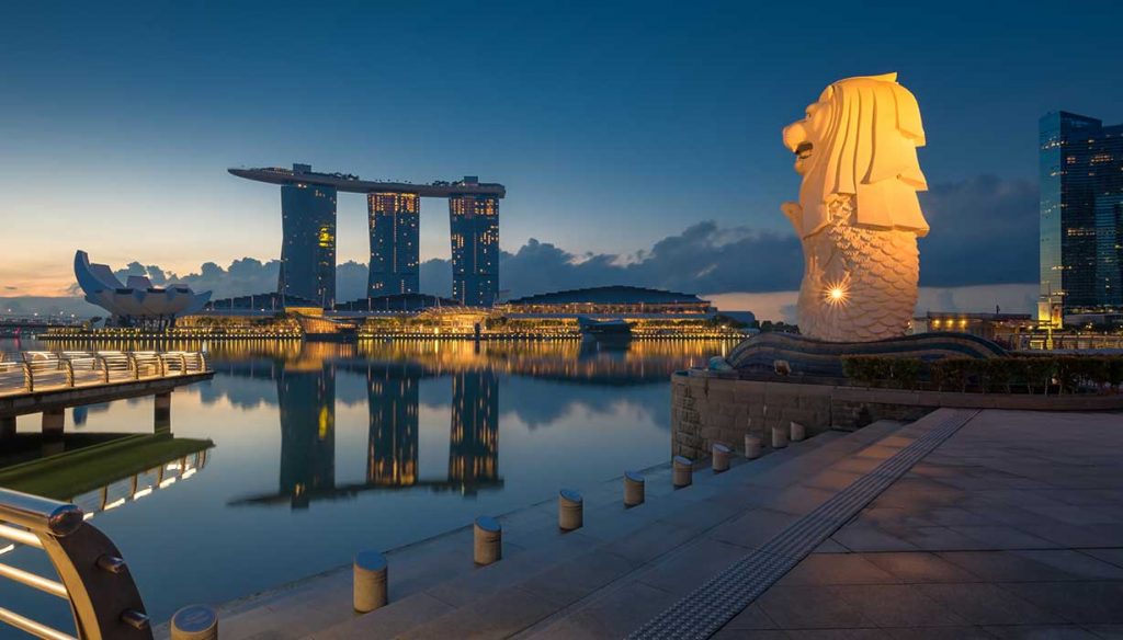 peaceful night view in Singapore